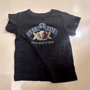 Guns & Roses graphic tee